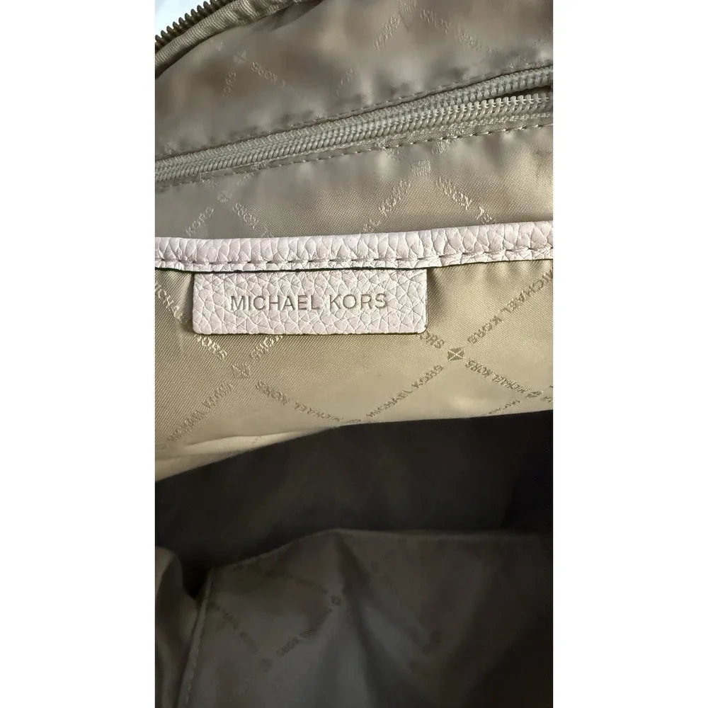 Michael Kors Women's Medium Backpack In Pink GUC Pre-Owned  Adjustable Straps